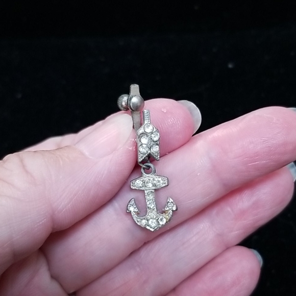 💎VINTAGE RHINESTONE DROP EARRINGS - Picture 3 of 5